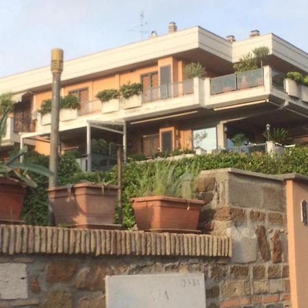 Domus Apartments Рим Экстерьер фото
